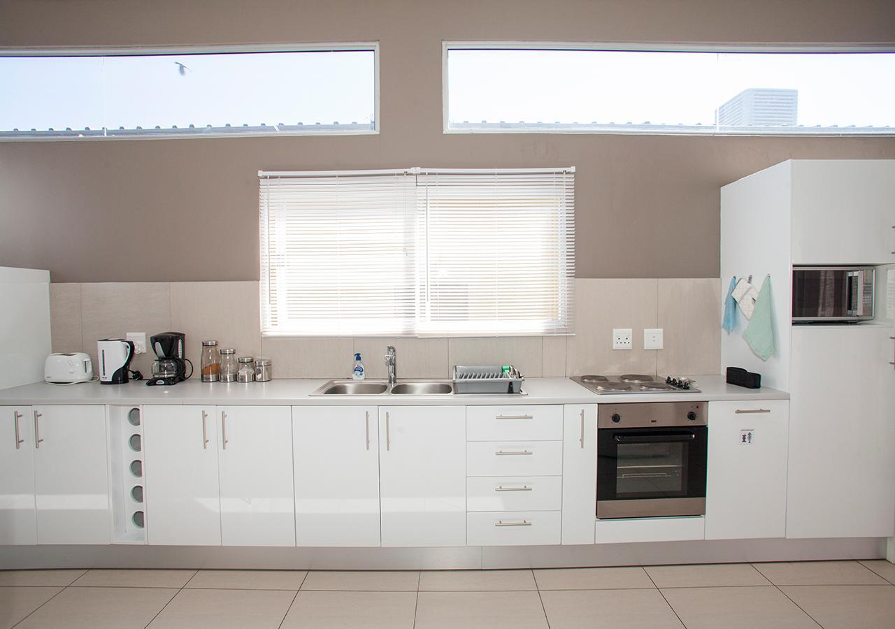 Rnb'S Studio Apartment Windhoek Kültér fotó